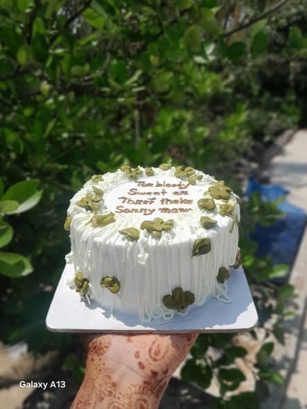 Vanilla sponge cake